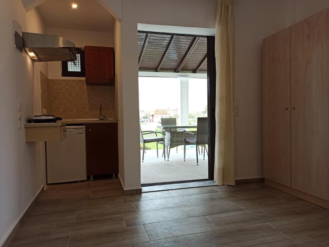 Lord Complex Lejlighedshotel Agios Georgios  Eksteriør billede