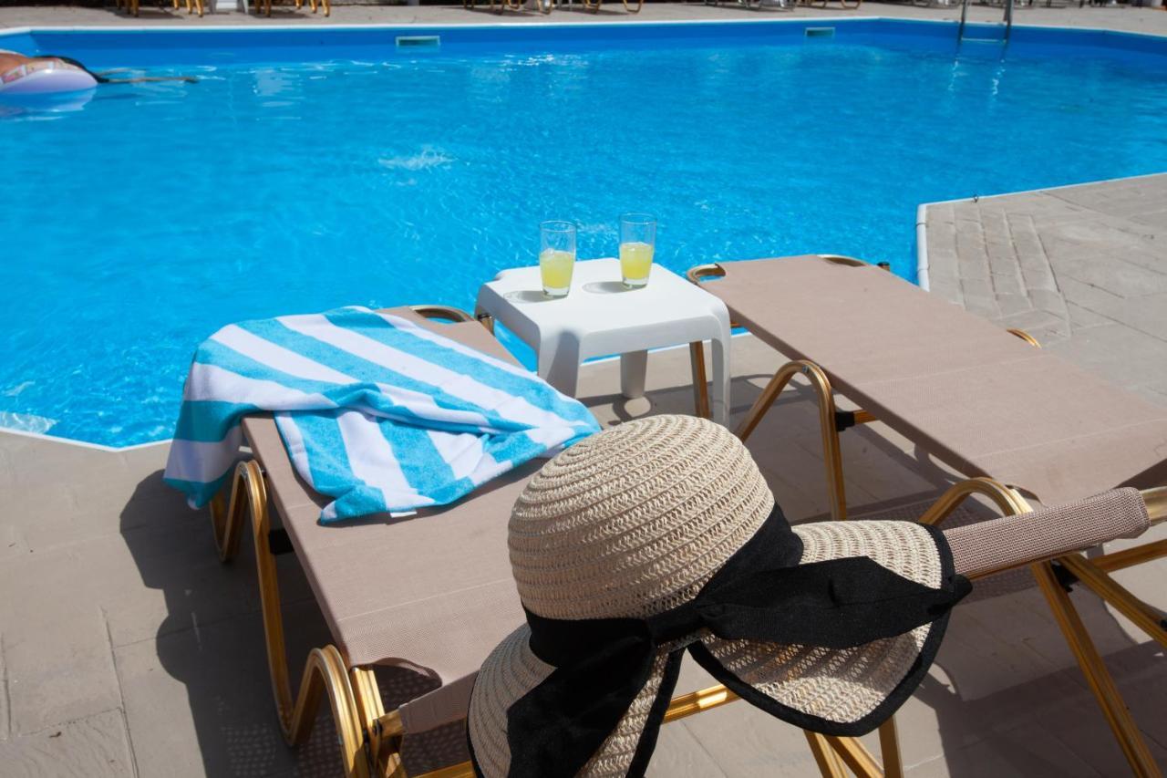 Lord Complex Lejlighedshotel Agios Georgios  Eksteriør billede