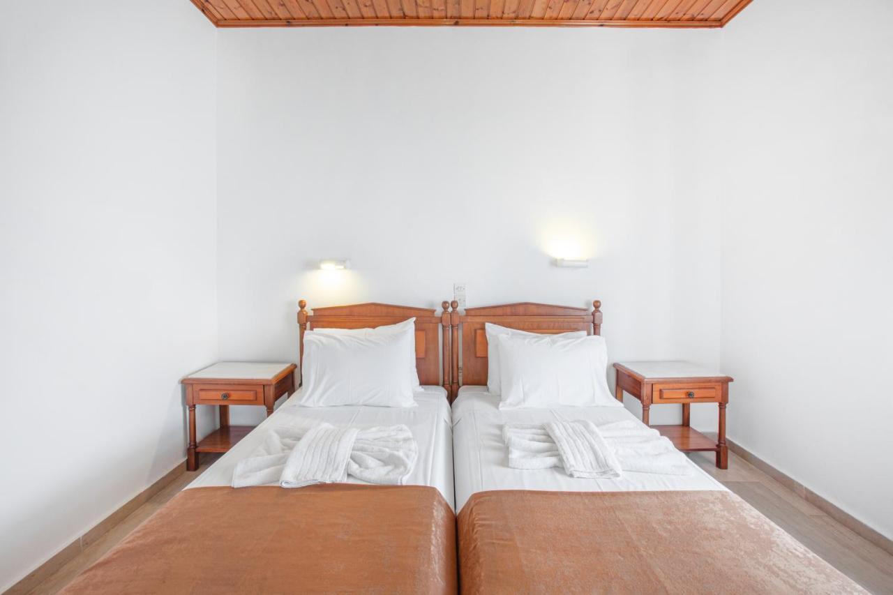 Lord Complex Lejlighedshotel Agios Georgios  Eksteriør billede