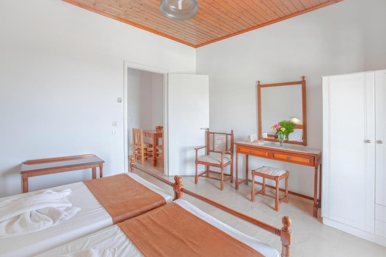 Lord Complex Lejlighedshotel Agios Georgios  Eksteriør billede